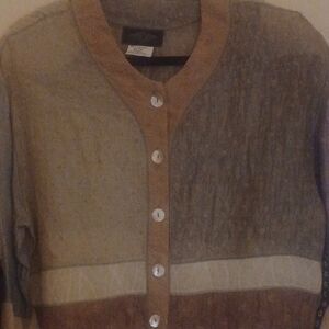 Womens Earth Tone Button-Up Cardigan